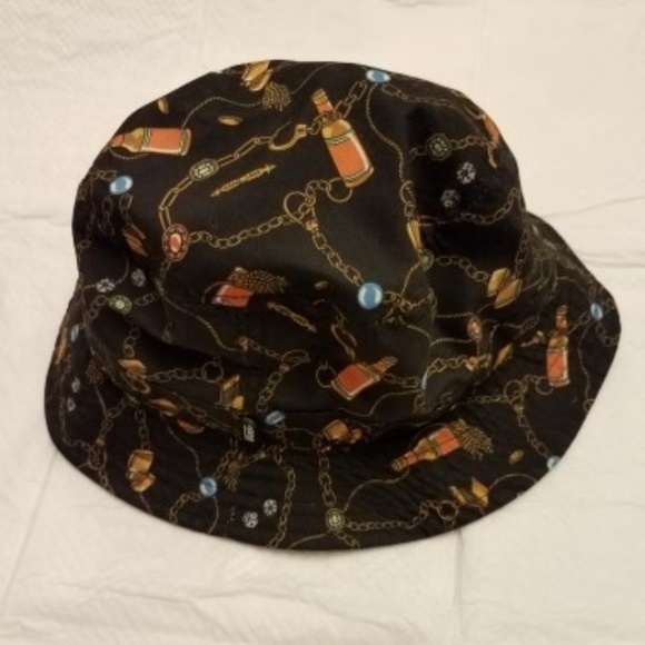 Vans Other - VANS bucket hat sz S/M